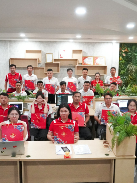 NAM DƯƠNG GROUP TRAO GỬI YÊU THƯƠNG MÙA TRĂNG
