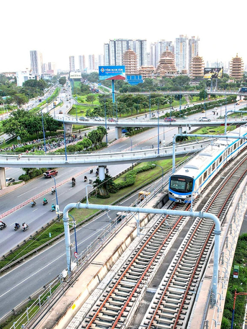 tau tuyen metro so 1 ben thanh   suoi tien anh nhat thinh 1 17520775651391205500847