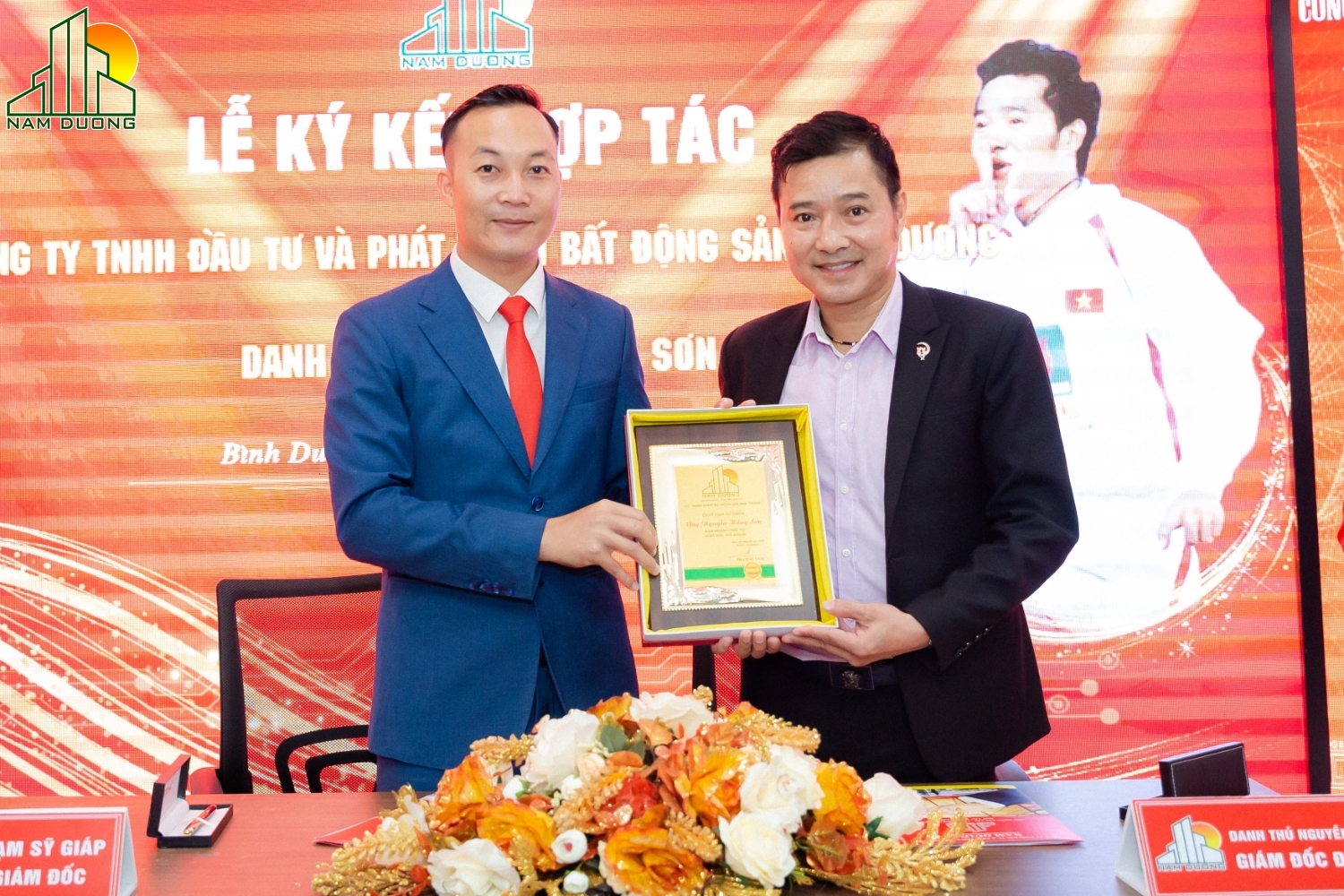 lễ ký kết bổ nhiệm danh thủ Nguyễn Hồng Sơn 3